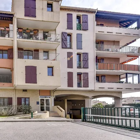 Espace Jean Mermoz Apartman
